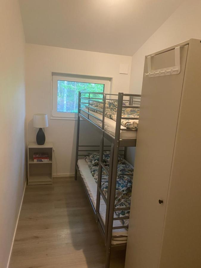 Apartamento Sjoelanda Sjuntorp Exterior foto